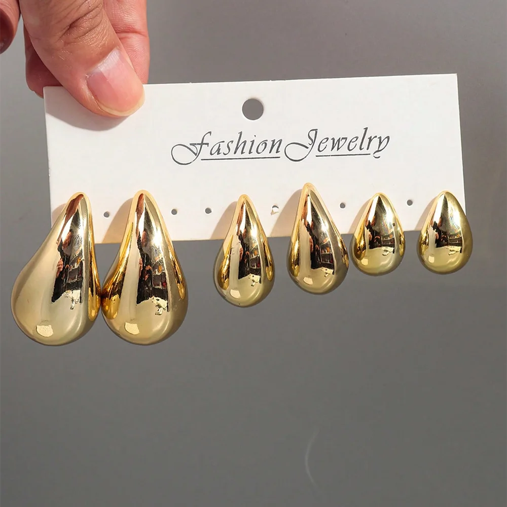 Vintage Gold-Plated Teardrop Earrings & Pendant