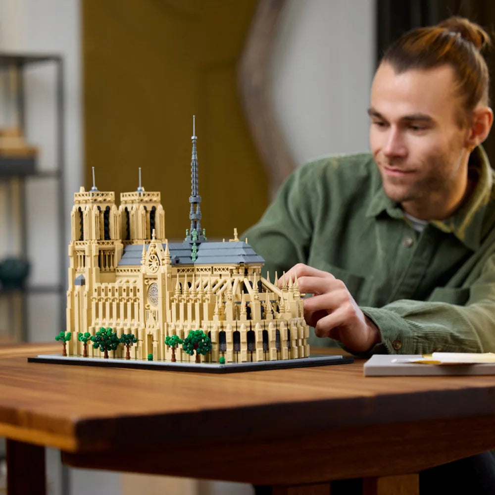Notre-Dame De Paris Architectural Model Building Blocks Toy