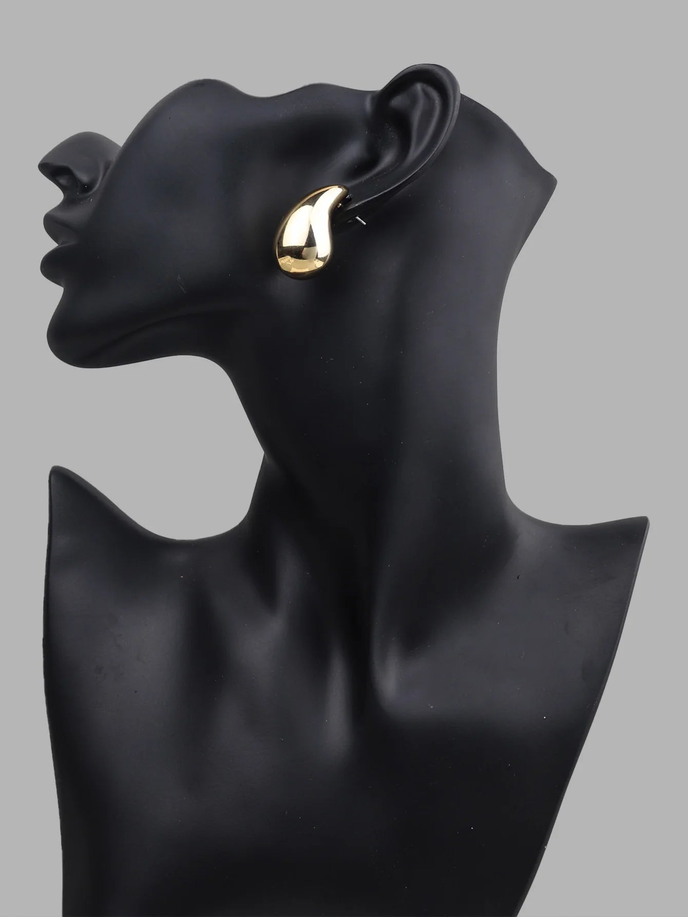 Vintage Gold-Plated Teardrop Earrings & Pendant
